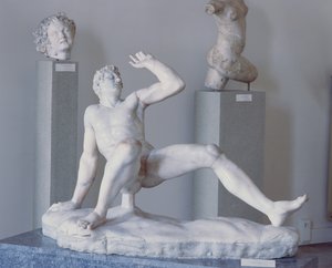 Gallo Cadente (mármore)